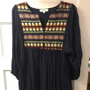 Large Umgee tunic top tribal print